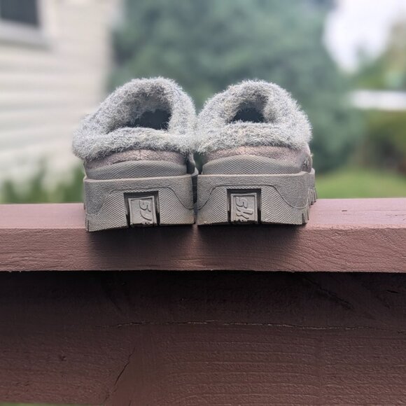 SKECHERS Grey Fortress Women's Slip On Clog Suede Slippers - Size 7 - Picture 4 of 9